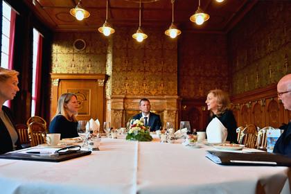 Встъпително посещение на посланик Елена Шекерлетова в Бремен